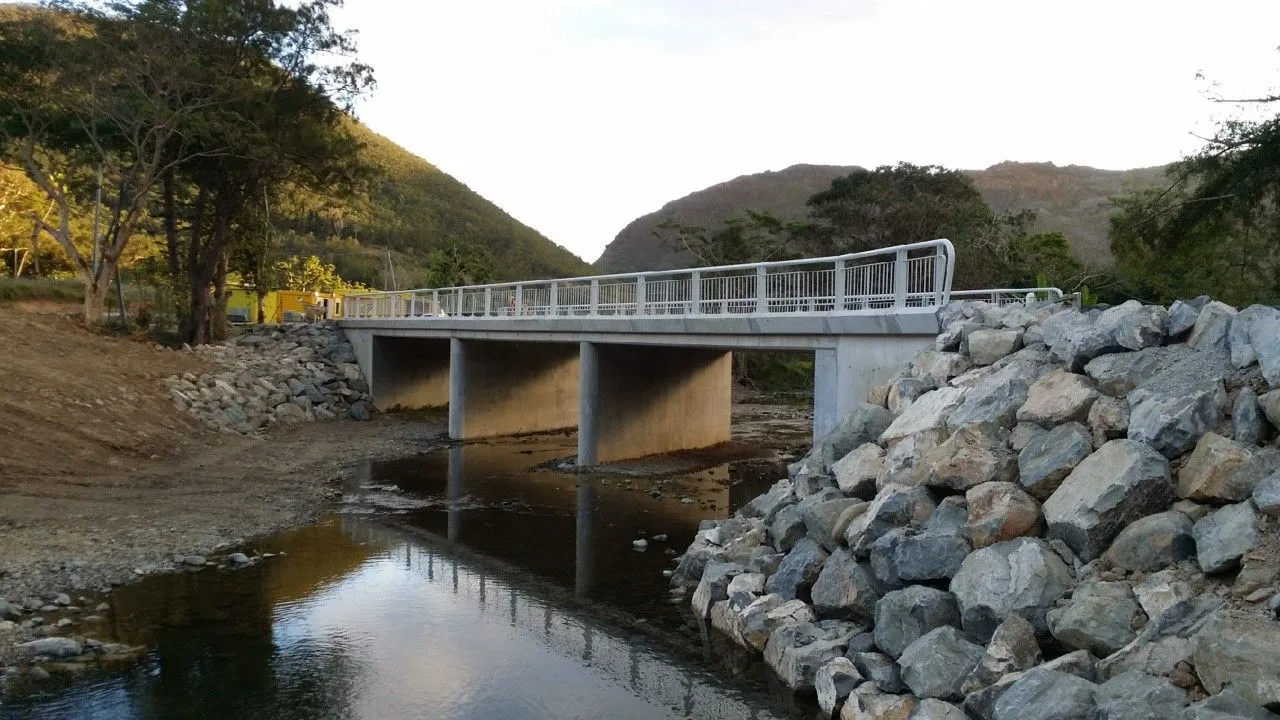 Pont de Brinon en Nouvelle-Calédonie