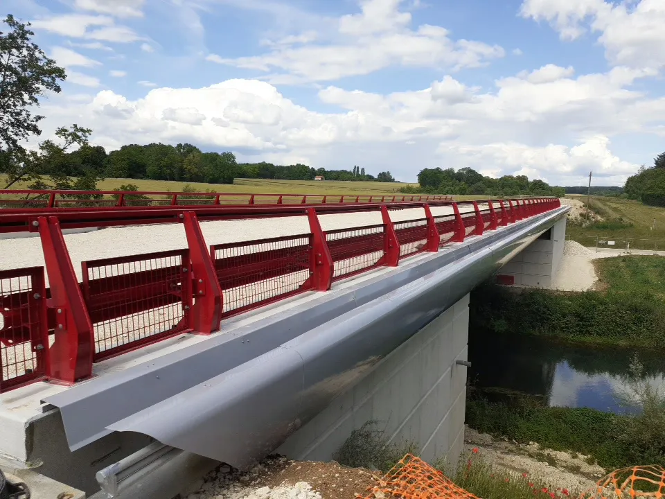 Pont OA5 - Mirebeau sur Bèze